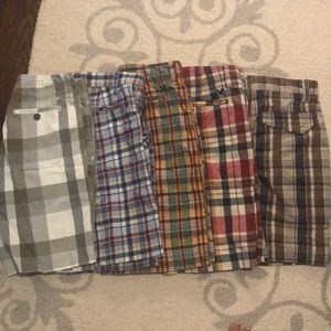 Men’s golf shorts